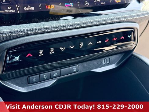 New 2026 Jeep Cherokee Laredo AWD/4WD image 10