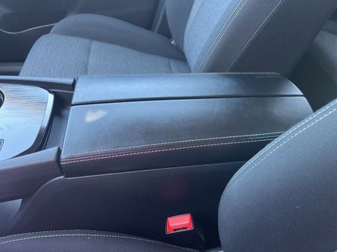 Used 2023 Nissan Rogue SV FWD image 35