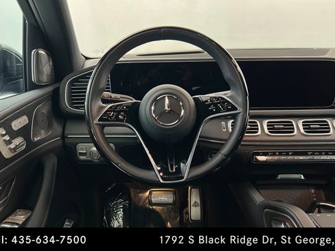 Certified 2026 Mercedes-Benz Maybach GLS 600 4MATIC image 12