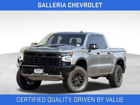 Used 2024 Chevrolet Silverado 1500 ZR2 w/ Dark Appearance Package AWD/4WD image 2