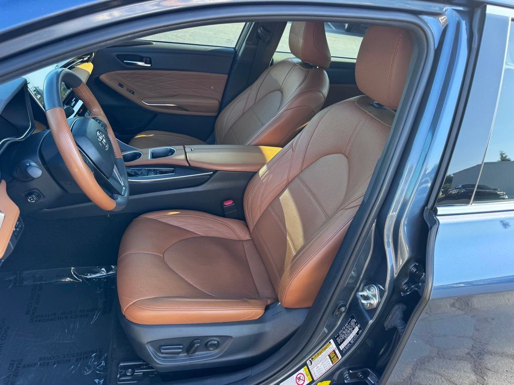 Used 2019 Toyota Avalon Limited w/ Advanced Safety Package FWD image 19