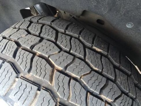 Used 2020 GMC Yukon XL SLT w/ Open Road Package image 11