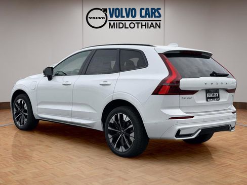New 2026 Volvo XC60 T8 Plus w/ Protection Package Premier AWD/4WD image 22