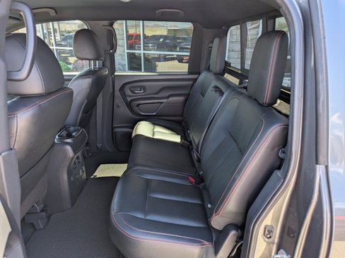 Used 2021 Nissan Titan PRO-4X w/ Pro-4x Convenience Package AWD/4WD image 25