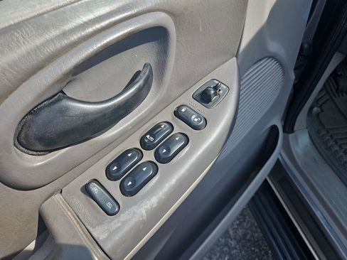 Used 2002 Ford F150 4x4 SuperCrew image 11