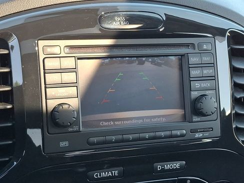 Used 2013 Nissan Juke SV AWD/4WD image 17