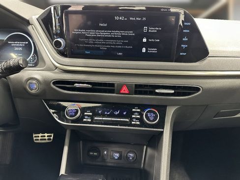 Used 2023 Hyundai Sonata SEL Plus w/ Preferred Accessory Package image 10