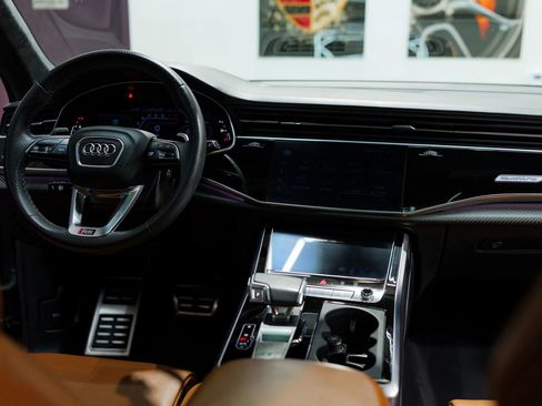 Used 2021 Audi RS Q8 image 34