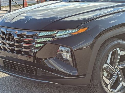 Used 2023 Hyundai Tucson Limited image 6