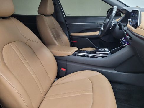 Used 2020 Hyundai Sonata Limited FWD image 21