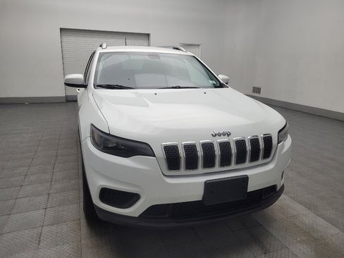 Used 2020 Jeep Cherokee Latitude w/ Cold Weather Group image 14