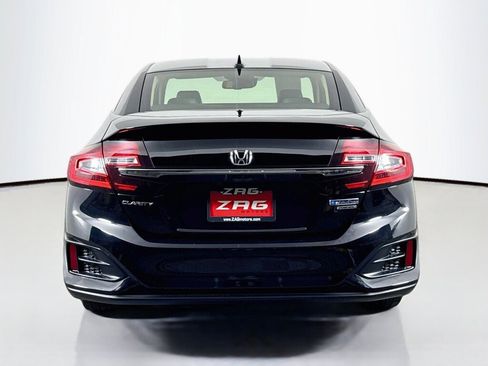 Used 2018 Honda Clarity Touring image 4