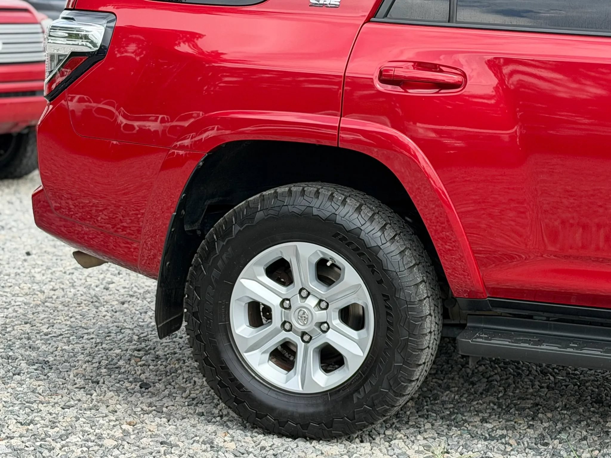Used 2017 Toyota 4Runner SR5 RWD image 9
