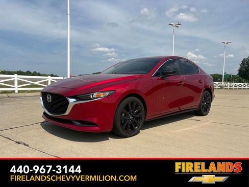 Used 2025 MAZDA MAZDA3 s FWD image 1