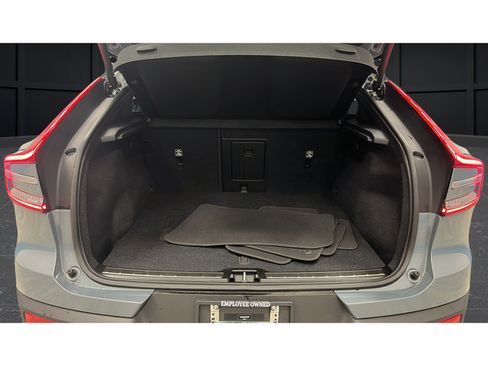 Used 2023 Volvo C40 P8 Recharge Ultimate w/ Protection Package Premier AWD/4WD image 26