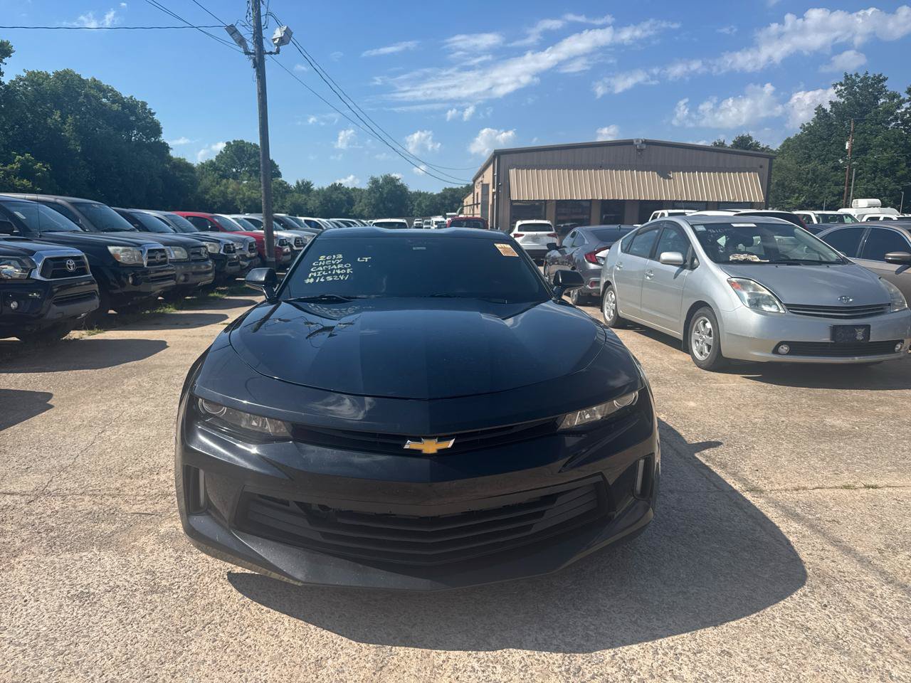 Used 2016 Chevrolet Camaro LT RWD image 2