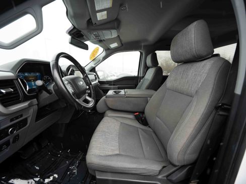 Used 2022 Ford F150 XLT image 9