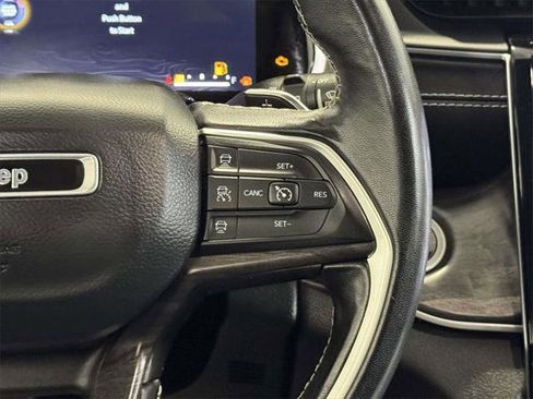 Certified 2022 Jeep Grand Cherokee L Limited image 28