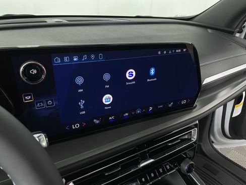 New 2026 Chevrolet Traverse LT w/ Sun and Wheel Package image 13