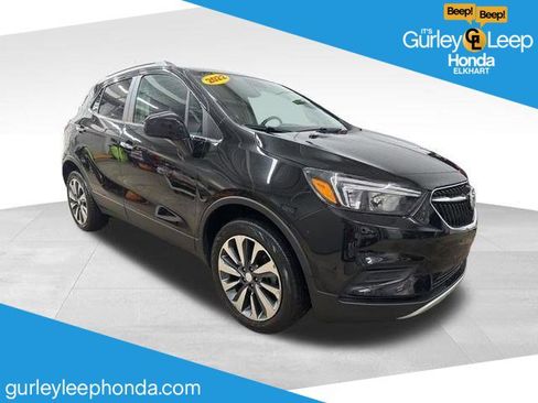 Used 2022 Buick Encore Preferred w/ Safety Package AWD/4WD image 1