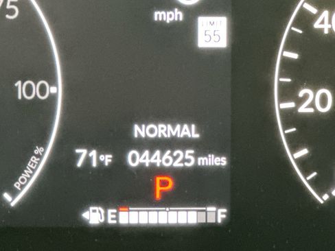 Used 2024 Honda CR-V Sport Touring image 15