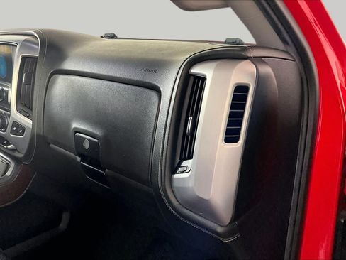 Used 2018 GMC Sierra 1500 SLE w/ SLE Value Package AWD/4WD image 18