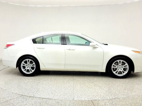 Used 2009 Acura TL w/ Technology Package FWD image 4