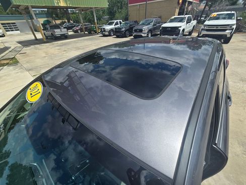 Used 2021 Honda CR-V EX image 36