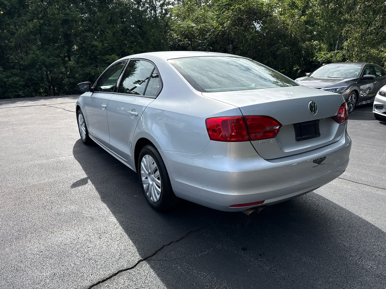 Used 2011 Volkswagen Jetta Sedan FWD image 5