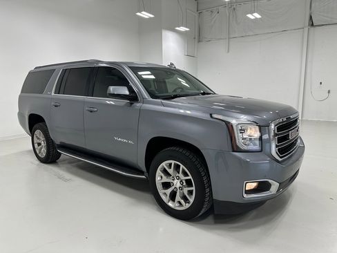 Used 2019 GMC Yukon XL Denali w/ Open Road Package image 7