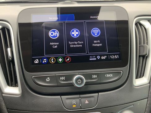 Used 2024 Chevrolet Malibu LT image 40