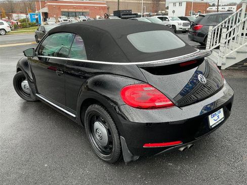 Used 2015 Volkswagen Beetle 1.8T image 4