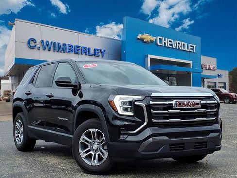Used 2025 GMC Terrain Elevation AWD/4WD image 1