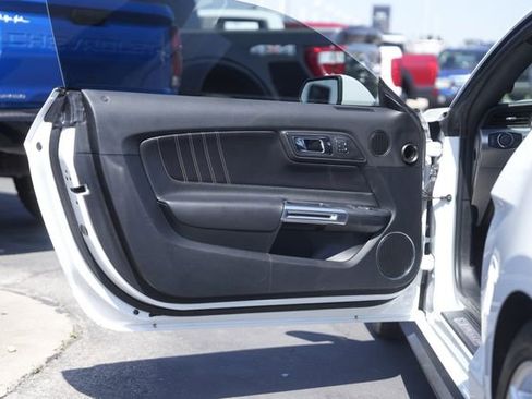 Used 2015 Ford Mustang Premium w/ Equipment Group 201A image 25