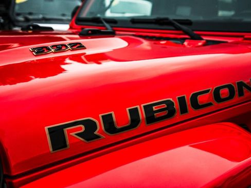 Used 2024 Jeep Wrangler Unlimited Rubicon 392 AWD/4WD image 15