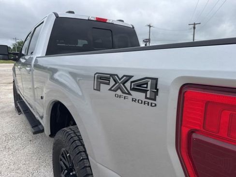 Used 2020 Ford F250 Lariat AWD/4WD image 13