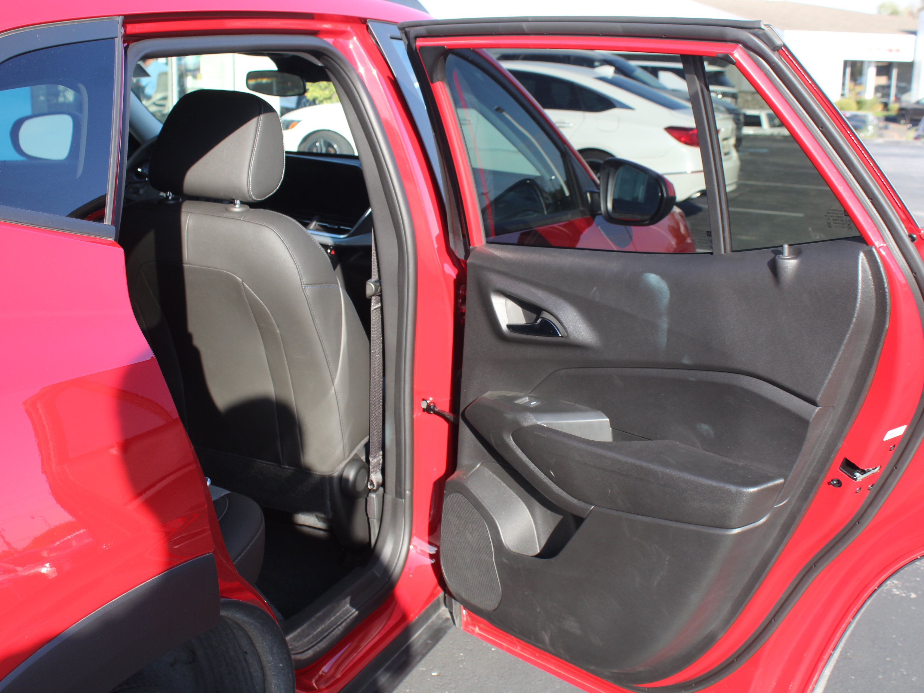 New 2026 Chevrolet Trax LT FWD image 18