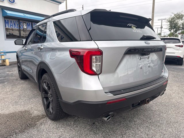Used 2022 Ford Explorer ST-Line w/ Class IV Trailer Tow Package RWD image 6