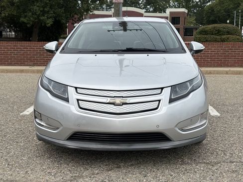 Used 2014 Chevrolet Volt Premium w/ Premium Trim Package FWD image 1