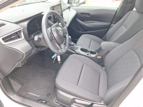 Used 2026 Toyota Corolla LE FWD image 15