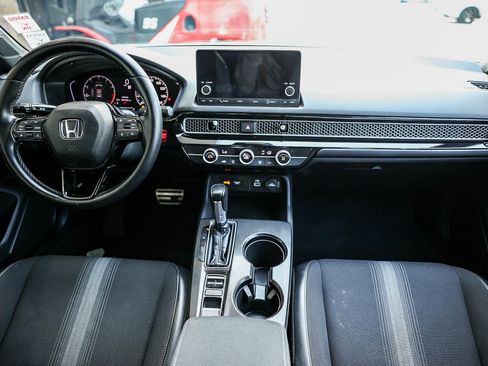 Used 2022 Honda Civic Sport image 17