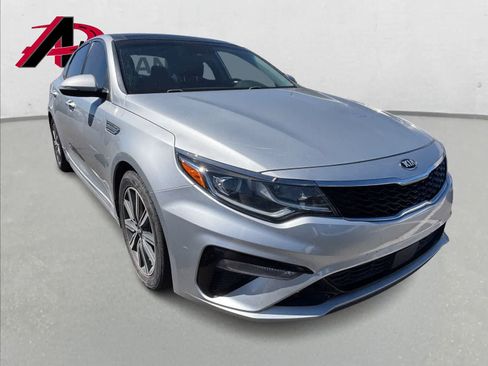 Used 2020 Kia Optima Premium image 5