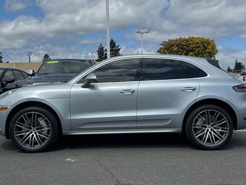 Used 2021 Porsche Macan Turbo AWD/4WD image 8