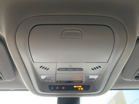 Used 2021 GMC Acadia AT4 image 42