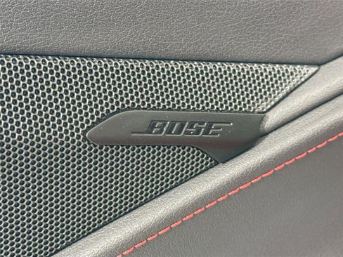 Used 2023 Chevrolet Corvette Stingray Coupe w/ Z51 Performance Package RWD image 31