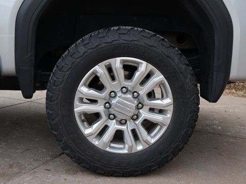 Used 2022 GMC Sierra 2500 Denali image 54