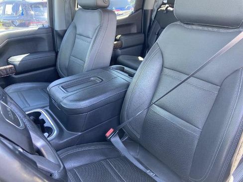 Used 2019 GMC Sierra 1500 Denali w/ Technology Package AWD/4WD image 15