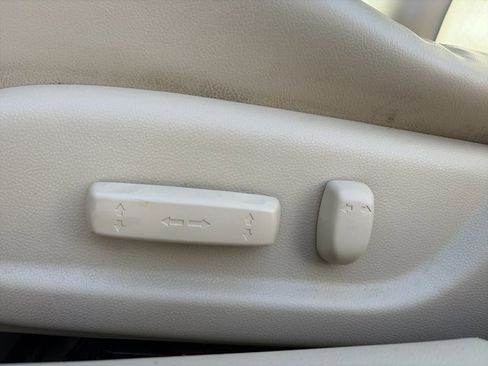 Used 2013 Acura TSX Sedan image 17