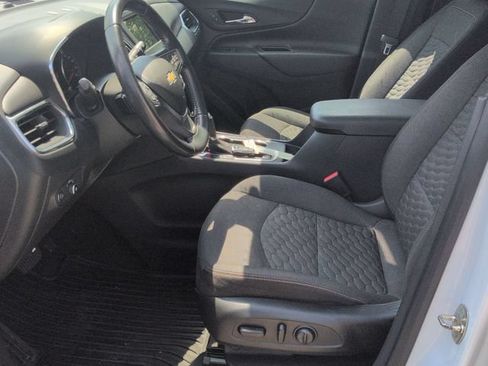 Used 2019 Chevrolet Equinox LT w/ Driver Convenience Package FWD image 20
