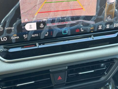 New 2026 Volkswagen Tiguan SE R-Line AWD/4WD image 22